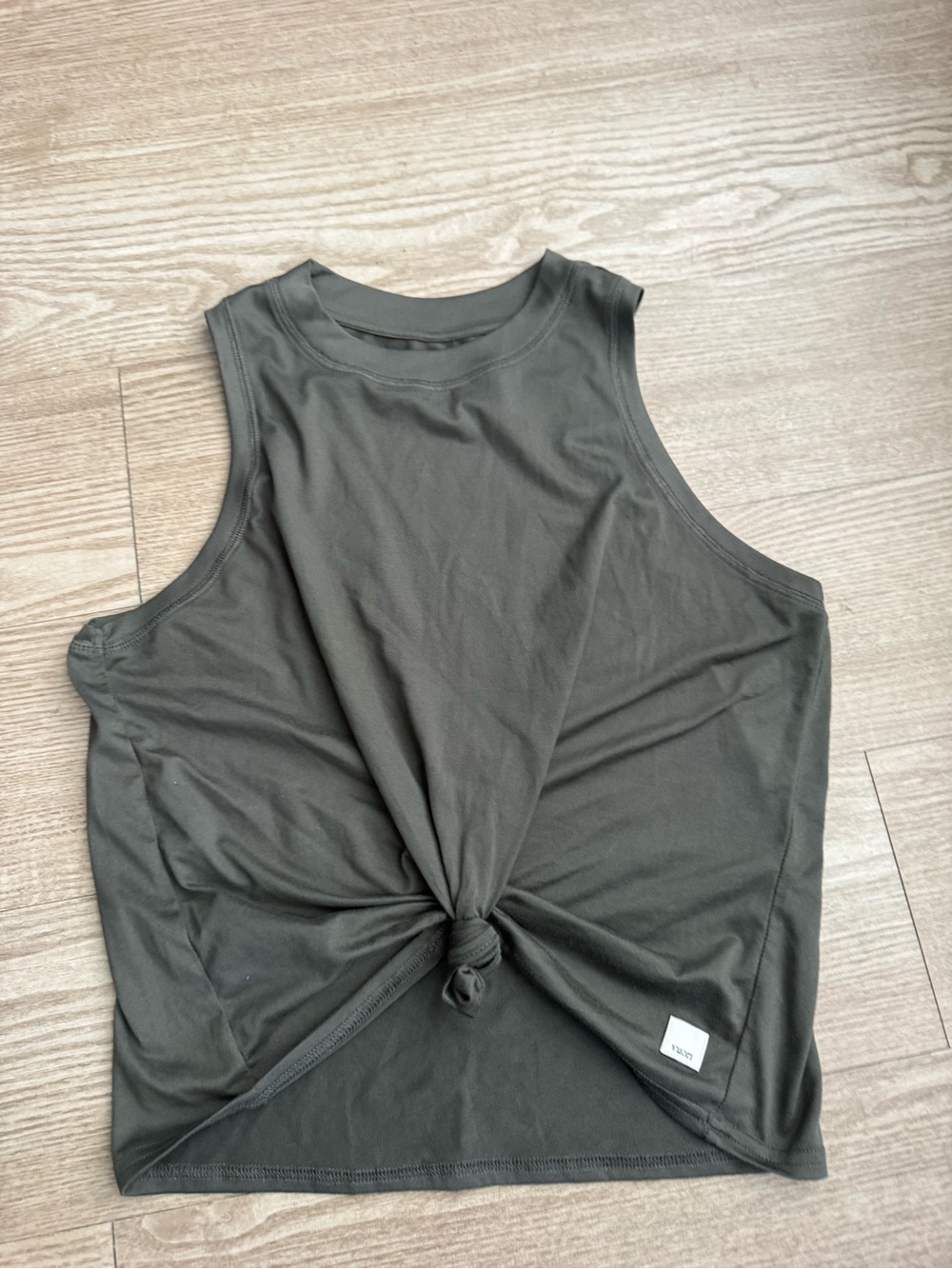 Vuori Sleeveless Tank Top